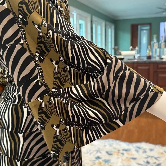Banana Republic Issa London Zebra Pattern Wrap Dress 6 - Picture 8 of 13
